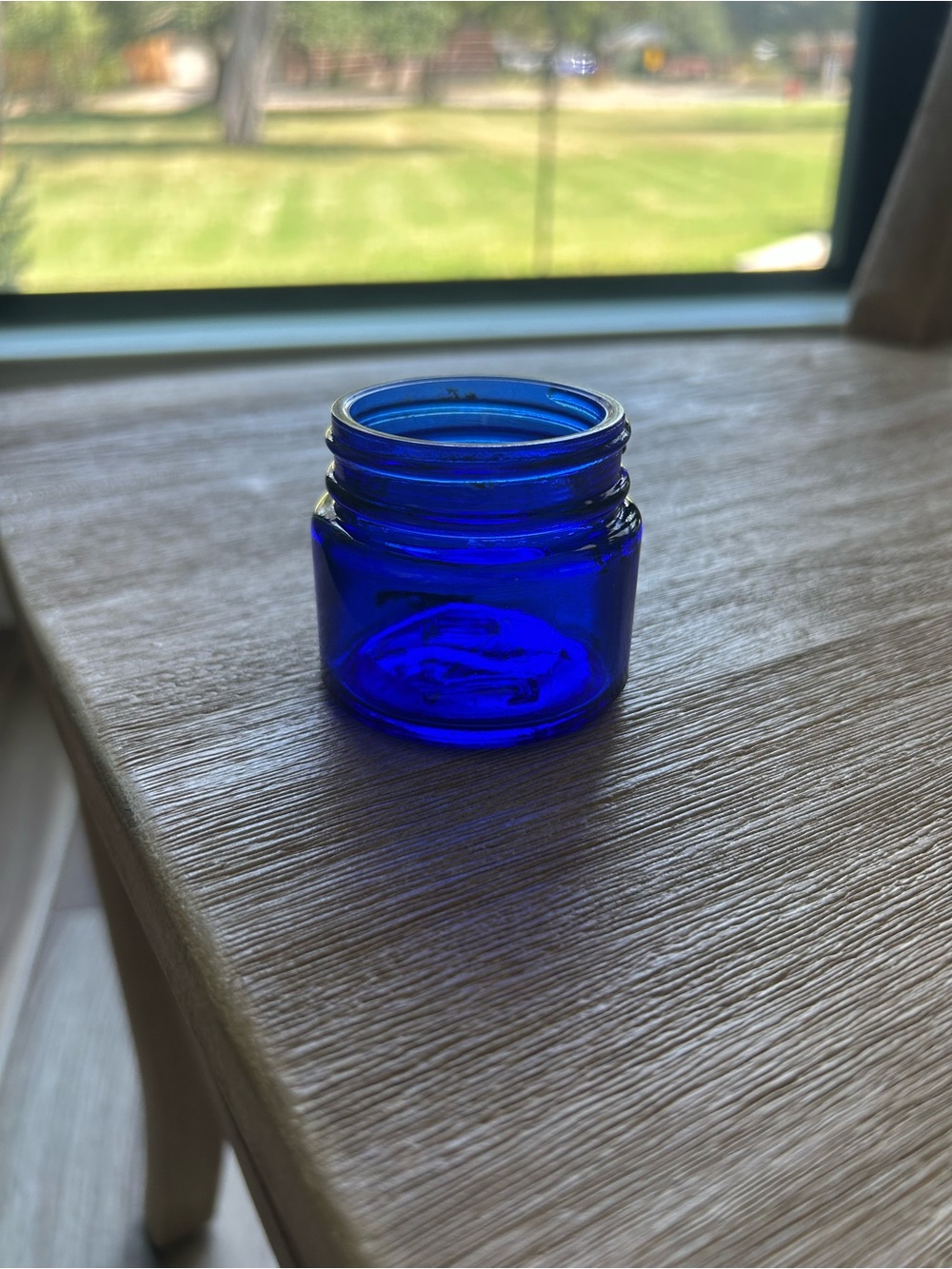 Antique Cobalt Blue Glass Noxzema Jar - no lid - Small Jewelry Storage - Picture 4 of 9